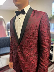 red smokin. Tuxedo rojo tradicional. Elegance Tuxedo