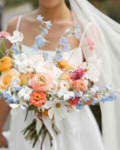 How to Choose the Perfect Bridal Bouquet